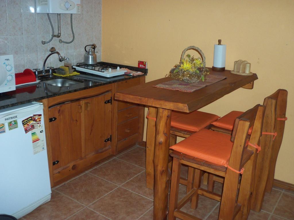 Cabanas El Dominador La Falda Chambre photo